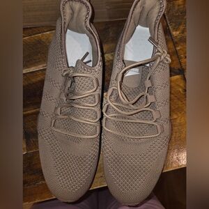 Men's Casual Brown Knit Sneakers